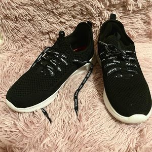 Levi sneakers 8.5
